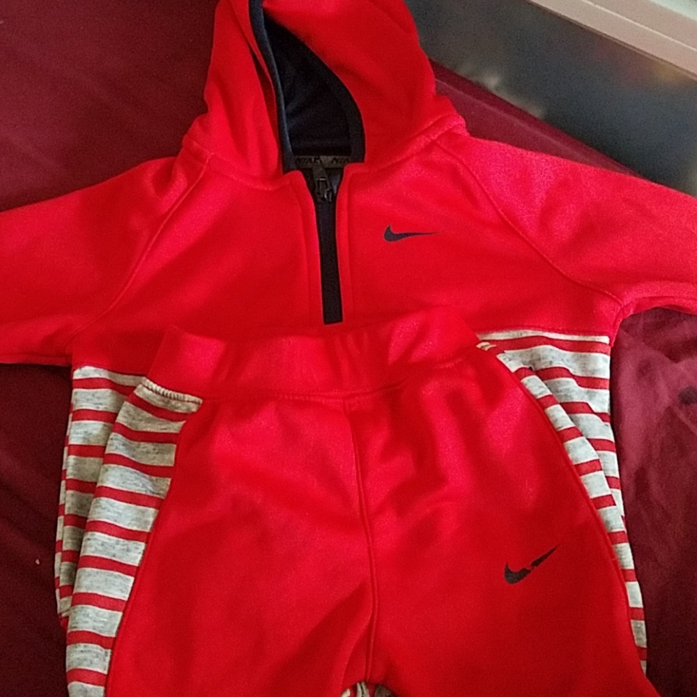 Baby Nike Thermal suit